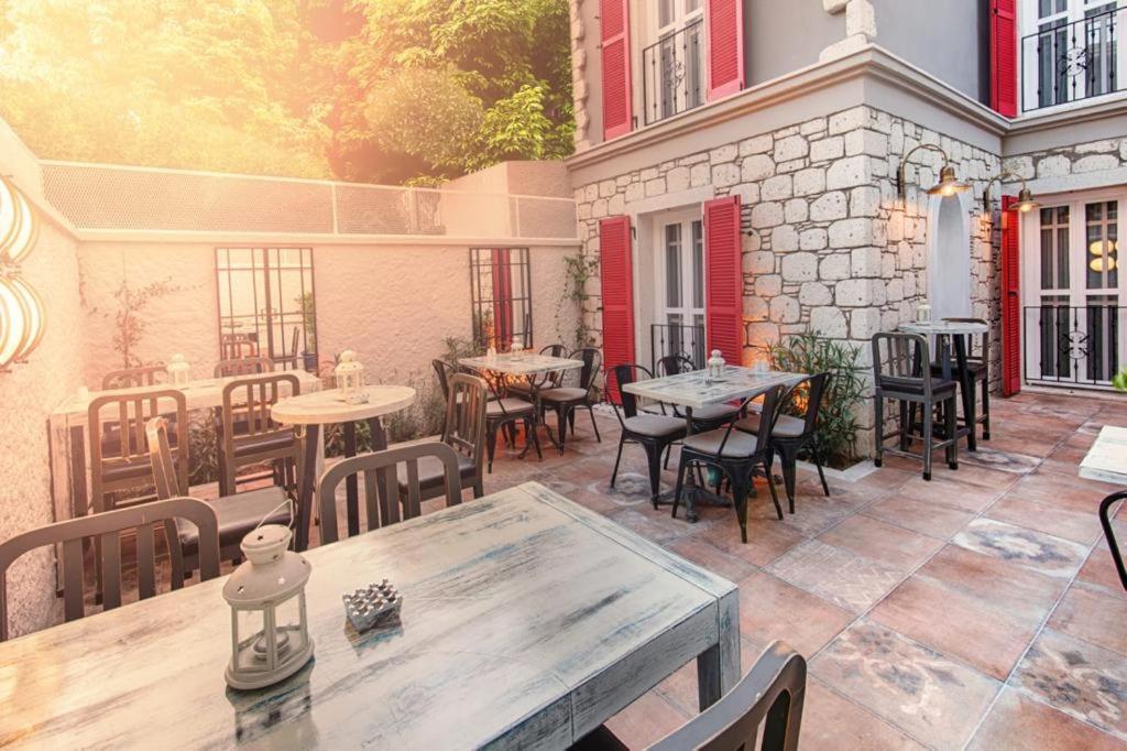 Petite Boutique Hotel Ildiri Ngoại thất bức ảnh